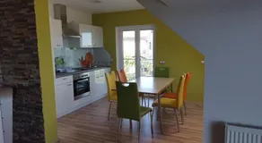 Modern apartment - Image 4