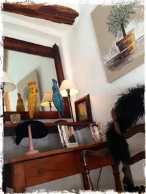 Le Petit Cafe - Image 3