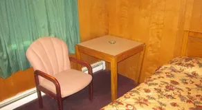 Glen Motel - Utica - Image 4