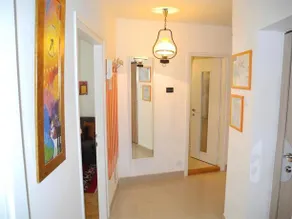 Apartment 33 - Image 5