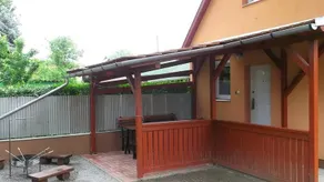 Nanas Szallas - Image 3