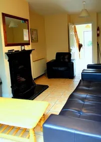 Kerry Lee Holiday House - Image 4