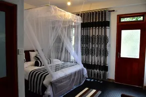 River Splendour Home Stay - Image 4