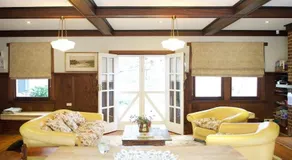 Robin Hill Manor - rambling retreat & tennis court - Image 2