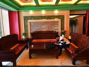 Thangka Hotel - Image 4