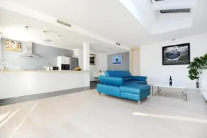 Penthouse Apartment - Image 5