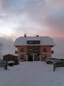 Tieschnhof - Image 4