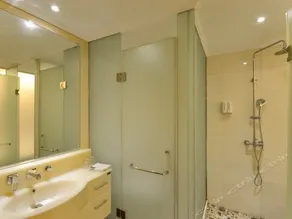 8090 Fashion Business Hotel - Image 4
