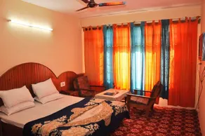 Hotel Natraj - Image 2