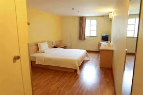 7Days Inn Chongqing Nanchuan Zhonglou Street - Image 5