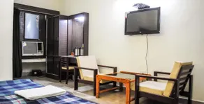 Hotel Raj - Image 3