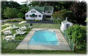 Village Green Condo - Image 1