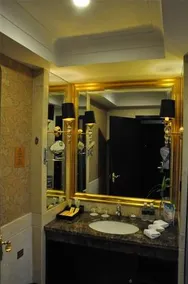 Chongqing Lafee Plaze Hotel - Image 2