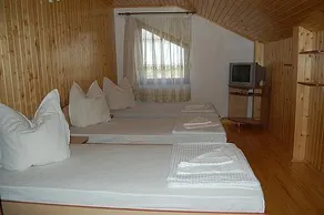 Casa Moteasca - Image 2