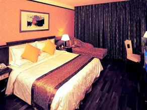 Hot Spring Leisure City - Image 4