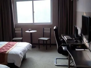 Tianchi Holiday Hotel - Image 2