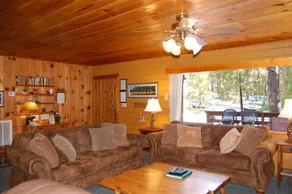 RedAwning Cabin 73 Walk-A-Bout - Image 5