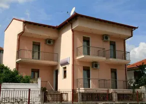 GUESTHOUSE IDISTON - Image 1