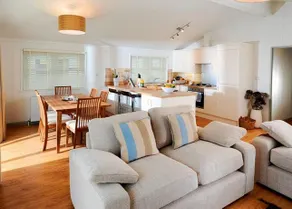 Upton Lakes Lodges - Image 5