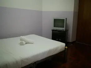 Moom Pon Khlai Hostel & Spa - Image 4