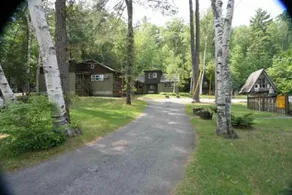 Kathy's Resort & Cottages - Image 5