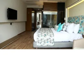 Woodcreek Resort & Spa - Image 3