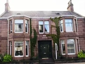 Gardenia Guesthouse B&B - Image 2