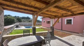 Holiday home Kata with pool - Image 3