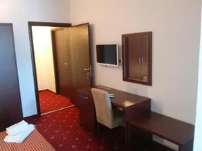 Villa Anton Hotel Sukosan - Image 5