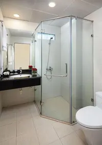 New Vision Palace Hotel - Image 3