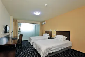 Starway Huaxiang Hotel Xiangshan - Image 3