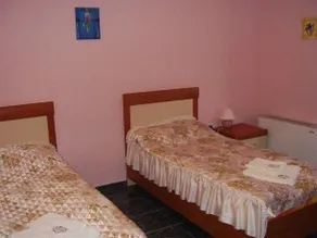 Motel Secret - Image 3