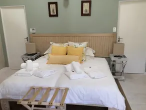 5 Mountains Lodge - Image 2