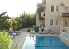 Meral Apart - Image 2