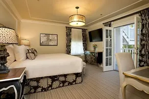 Old Town Bluffton Inn - Image 3