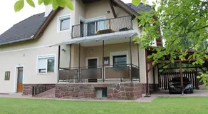 Márta Apartman - Image 4