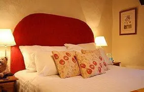 Sandy Park Inn - Image 4