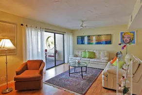 Anna Maria Island Bird's Nest Holiday Apartments - Image 5