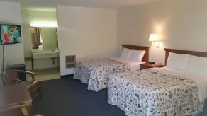 High Seas Motel - Image 4