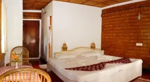 Mitra Hermitage - Image 3