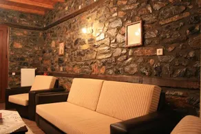 Traditional Guesthouse Siantsis - Image 2