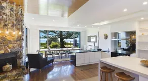 Abode on Bilinga - Absolute Beachfront Holiday Home walk over the sand dunes to the ocean - Image 3