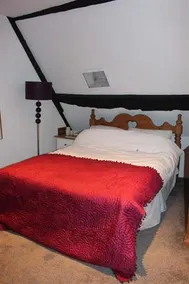 Cross Cottage - Image 3