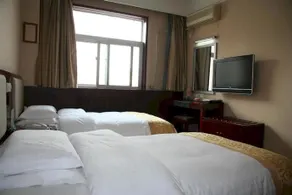 Henan Hotel - Image 4