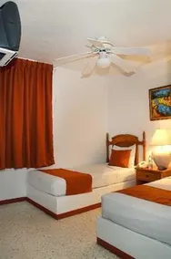Vista Junior Guadalajara - Image 2