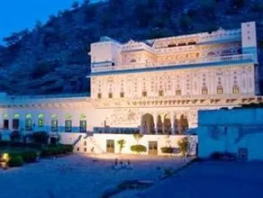 Castle Kalwar - Image 2
