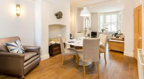 SPR Altrincham A Lovely Period Property House - Image 3
