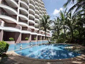 Golden Sunshine Tide Hotspring Resort - Image 4