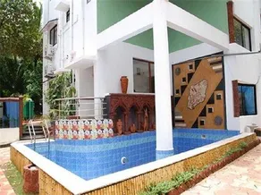Tiara Hideaway - Image 2