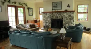 Maples Resort - Image 4